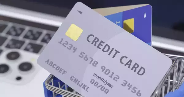 オリコン「個人向けクレジットカードランキング」発表、専門家が年会費無料カードからプラチナカードまでをTop10で評価