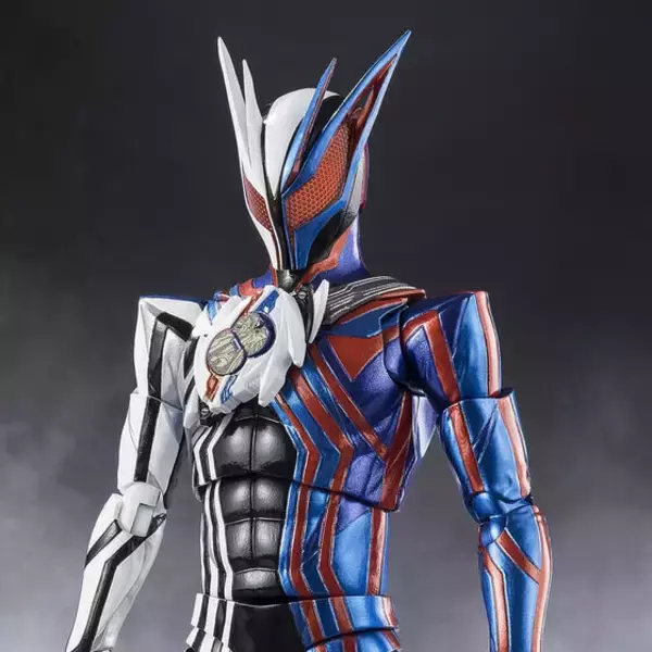 『仮面ライダーゼッツ』S.H.Figuartsに「仮面ライダーノクス」が登場