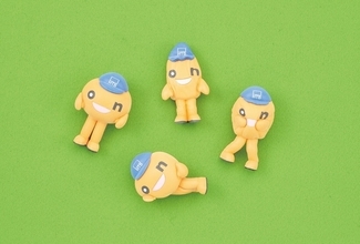 【ガチャ】北海道の人気者「onちゃん」がフロッキー仕様のカプセルトイに! -「いや、安田さんじゃん」「実質安田さんガチャ笑」とツッコミ殺到