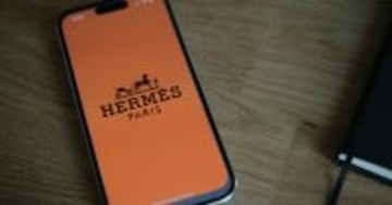 エルメスの箱や袋がオレンジ色をしている“意外な理由”とは