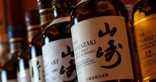 新年に希少ウイスキーをボトルキープできる福袋、リーガロイヤル東京から「福ボトル」発売