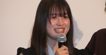 島田愛梨珠、祖母役の竹下景子との共演に緊張「夢のような時間」　映画『おばあちゃんの秘密』東京初日舞台挨拶