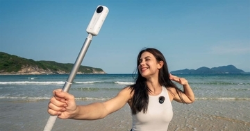 360度カメラも“Air”、軽量化を図った360度カメラ「Insta360 X4 Air」