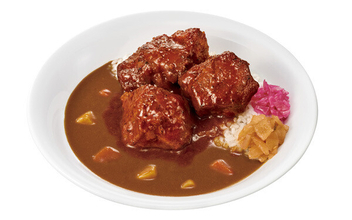 すき家、ほろほろお肉の「ポークロックカレー」を発売 - ニンニクや唐辛子のトッピングも