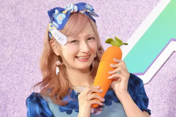 しなこ、美脚のぞくキュートな衣装で登場　『ズートピア2』に期待「すごく楽しみ」