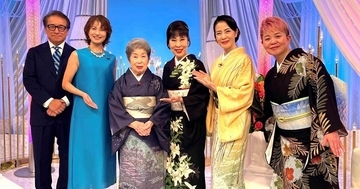 95歳で健在の歌声「岸壁の母」を熱唱　3歳で初舞台…二葉百合子、90年超の芸能人生を振り返る
