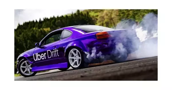 Uberアプリで本格ドリフト体験！「Uber Drift」が東京に期間限定で登場