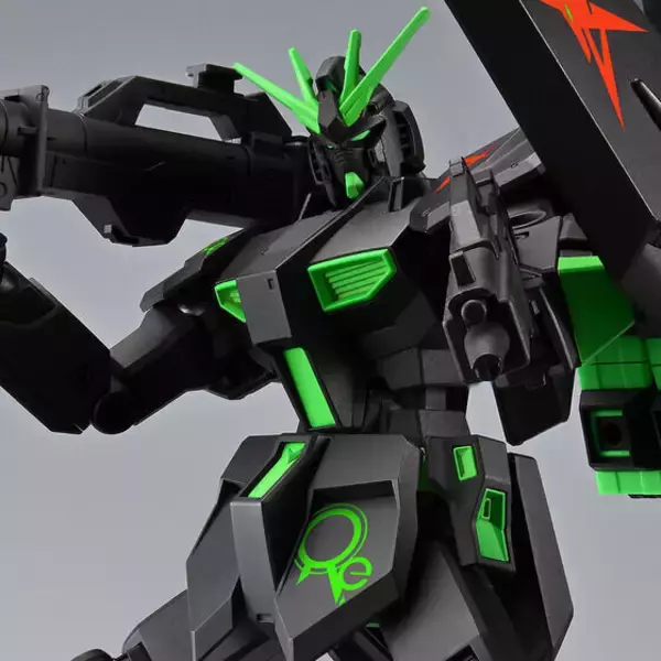 『機動戦士ガンダム 逆襲のシャア』ENTRY GRADEの「νガンダム」がリサーキュレーションカラー/ネオングリーン仕様で登場