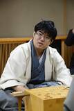 「「どこで逆転した？」「これは面白くなった」　糸谷八段の勝負術炸裂で永瀬九段との挑戦権争いは最終局へ　第84期順位戦Ａ級８回戦」の画像1