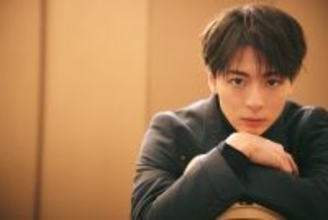 高杉真宙は記者にも“優しい人”だった――コンビニの店員や電車で隣に座る人にも寄り添う29歳の正体「思いやりとは人の背景を想像すること」