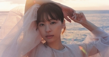 鳴海唯、発売から数日でオンライン販売分が完売した季刊ZINEの第2号が発売決定