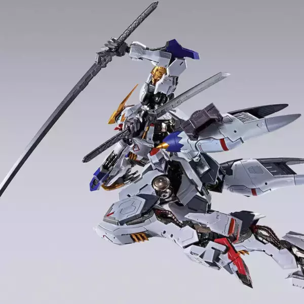 『機動戦士ガンダム 鉄血のオルフェンズ』「METAL BUILD ガンダムバルバトス」のプレイバリューを拡大するオプションセット