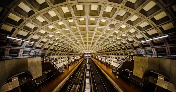 Anthropicが米国防総省のブラックリスト指定阻止を求め提訴