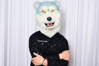 Jean-Ken Johnnyが語るMAN WITH A MISSIONの15年と今後のミッションとは - ファン必携のPloom AURAコラボパネルも登場！