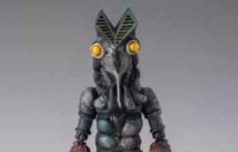「ウルトラマン」60周年記念、バルタン星人がS.H.Figuartsに登場! - 「侵略者を撃て」サブタイトルがプリントされたPETシートが付属