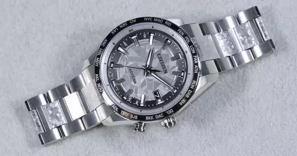 シチズン アテッサ「CB0284-66A」- 控えめだから使いやすいACT Lineの限定モデル