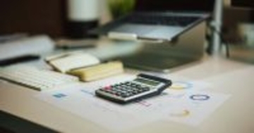 富裕層だけの話じゃない。&quot;株高・年末&quot;のいま、使わないと損する『贈与の裏ワザ』