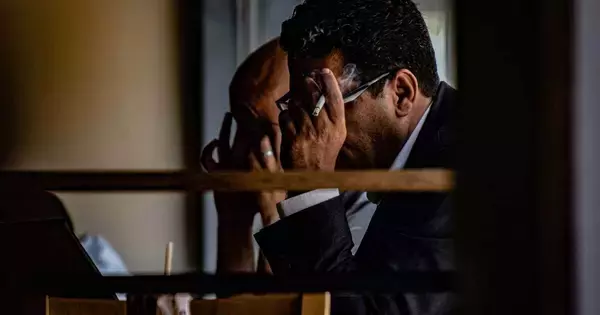 男のアンチエイジング 第1回 40代から急に老ける男性に起きていること――医師が指摘する「疲れて見える顔」の正体