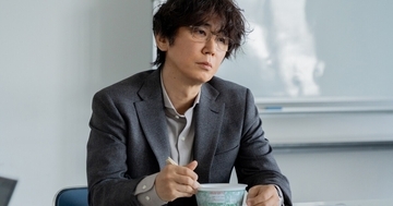 週刊誌編集長と大手芸能事務所の癒着関係、報道そのものが“事務所側の意向”で作られていた構図…ドラマ『スキャンダルイブ』第3話