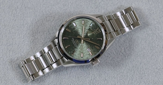 職人技の幻想的なダイヤルに注目！ オリエントスター「M34 F8 デイト（RK-BX0005E）」