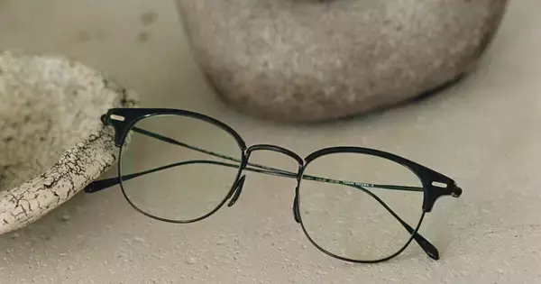 第一印象を確実にアップデート──シーン別に選ぶ“印象アップの眼鏡”3本