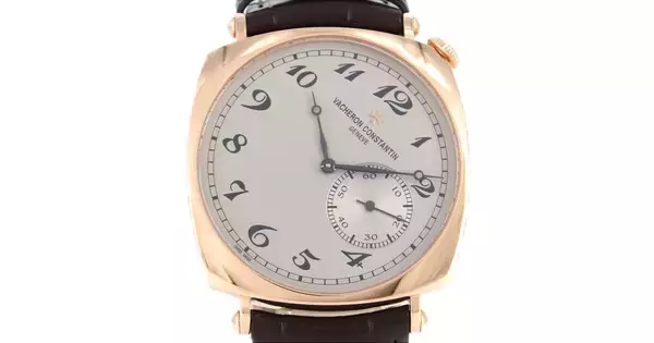 話したくなる腕時計トリビア 第58回 なぜヴァシュロン・コンスタンタンは文字盤が“斜め”の腕時計を作ったのか