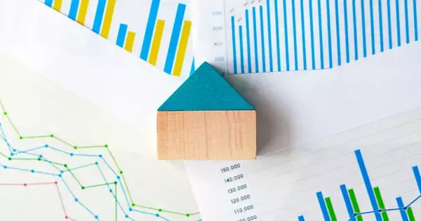 68%が住宅ローン変動金利は「2%以上に上昇」と予想。繰り上げ返済に切り替えるのは何％から?