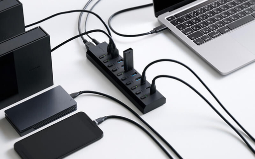 エレコム、10ポートすべてに個別電源スイッチを備えたUSBハブ。ACアダプタ利用のセルフパワー式