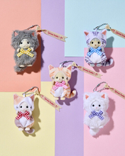 【激かわ】ネココスチュームの「シルバニアファミリーキーチェーン」登場に悶絶! -「尊すぎて天使の群れじゃんこれぇぇ!!!」「全部集めたいな」の声