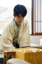 桂跳ね一本、しのいだ窮地　藤井棋王快勝でタイトルの行方は最終局へ　第51期棋王戦コナミグループ杯五番勝負第４局