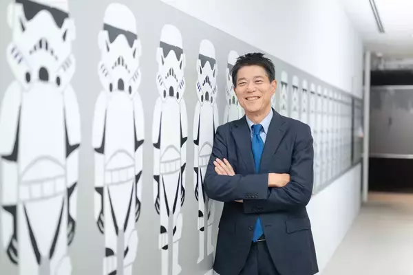 異業種から「今逃したら後悔する」とディズニーへ。日色保社長が語る100年分の強みと課題