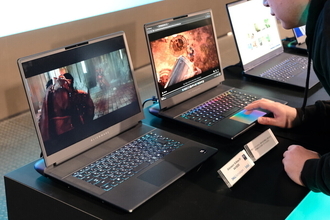 デル、AlienwareゲーミングノートPCにIntel Core Ultra 200HX Plus搭載モデル - 実機を見てきた