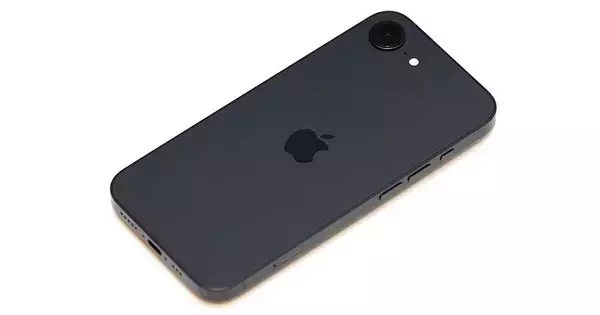 KDDI、iPhone 16eが一括50円に　ドコモFOMAからの乗り換えで