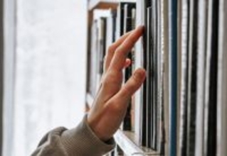 中小企業デットファイナンスの新潮流 第53回 2025年版 財務担当者へお薦めする参考文献