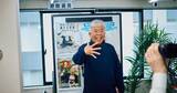 「「さんまさんは泣いたことがない」と言ったら…明石家さんまの返答にその場にいた芸人たちも思わず沈黙　村上ショージがロケ中の一幕を振り返る」の画像1