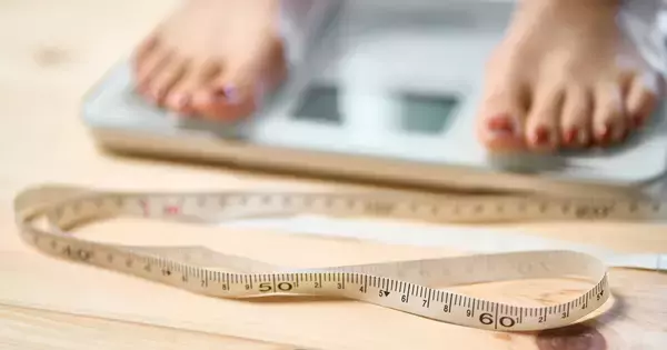 「食べていないのに太る人」に共通する特徴とは? 医師が指摘する“痩せにくい体”のサイン
