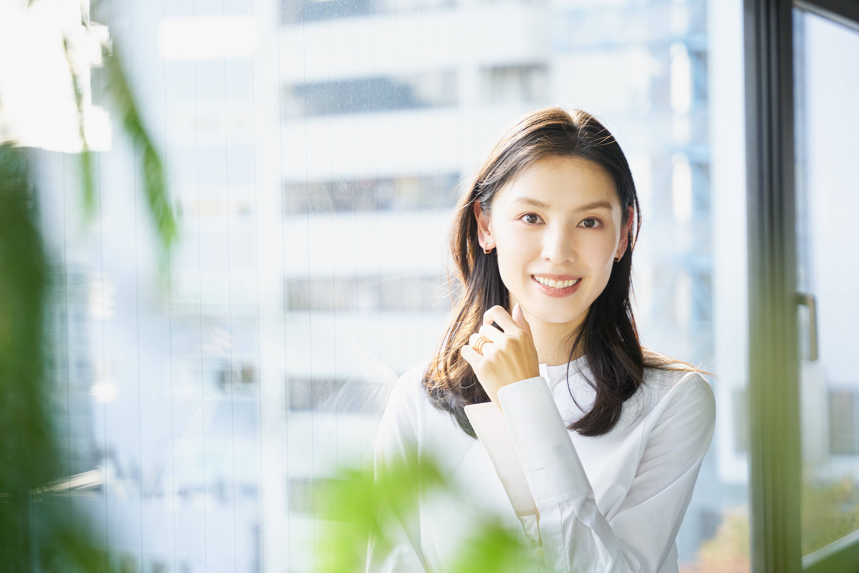 申真衣 仕事も結婚も やってみる 自分を貫く Very カバーモデル 21年12月10日 エキサイトニュース 3 5