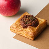 「カスタードアップルパイ専門店「RINGO」から初の食事系商品「焼きたてデミグラスミートパイ」登場」の画像1