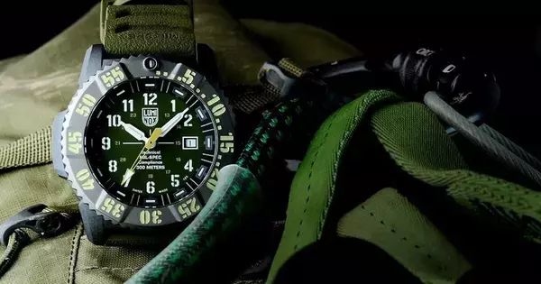 ルミノックスの「MIL-SPECシリーズ」「BEAR GRYLLSシリーズ」にオリーブカラーの限定モデル登場