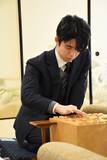 「「これが逆転するのか…」「将棋こわい」　藤井名人・竜王が菅井八段と斎藤八段下し四強進出　第19回朝日杯将棋オープン戦本戦」の画像1