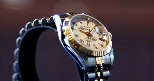 知られざる「レアな」腕時計図鑑 第11回 「世界に数百本だけ」との噂も、幻の“ロレックス×ティファニー”