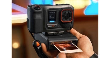 Insta360、アクションカメラ「Ace Pro 2」で使えるプリンター＆グリップを発表