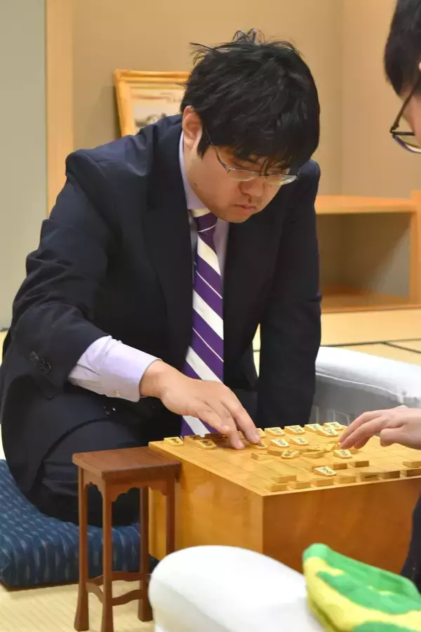 ファン待望の大きな一勝　糸谷八段が永瀬九段破り名人初挑戦決める　第84期順位戦Ａ級プレーオフ