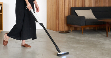 シロカ、バッテリーが着脱可能な軽量コードレスクリーナー「かるピカ パワー PRO」