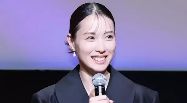 戸田恵梨香、出産後のキャリア観を語る「女性が諦めずに働ける環境に」
