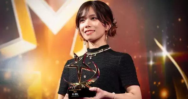 女性初のプロライバー・き-ぽんが年間1位　ライブ配信業界初のアワードで1000万円獲得