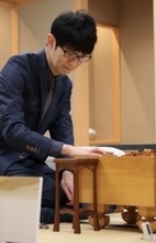 「すべての予定を研究に充てた」斎藤八段が充実の受けで永瀬九段下し、伊藤叡王へ２期連続挑戦　第11期叡王戦挑戦者決定戦