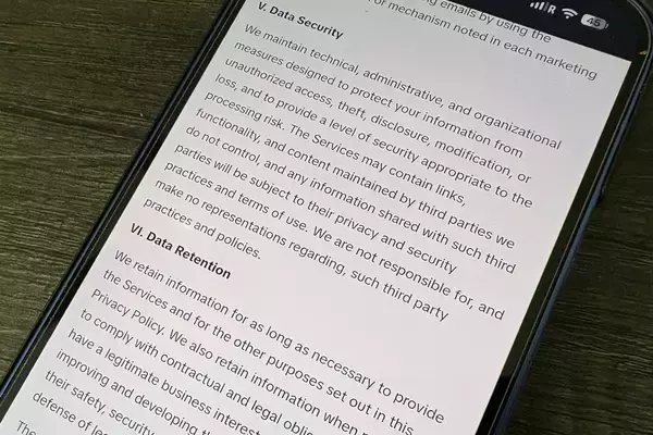 米FBI、海外製アプリに警鐘　中国の国家安全法下でのデータアクセスに懸念
