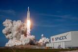 「米スペースXのIPO、日本国内でも抽選参加可能に - SBI証券や楽天証券が取扱予定」の画像1