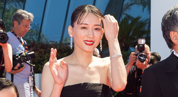 「41歳には見えない」「美しすぎる」綾瀬はるかの近影が話題に